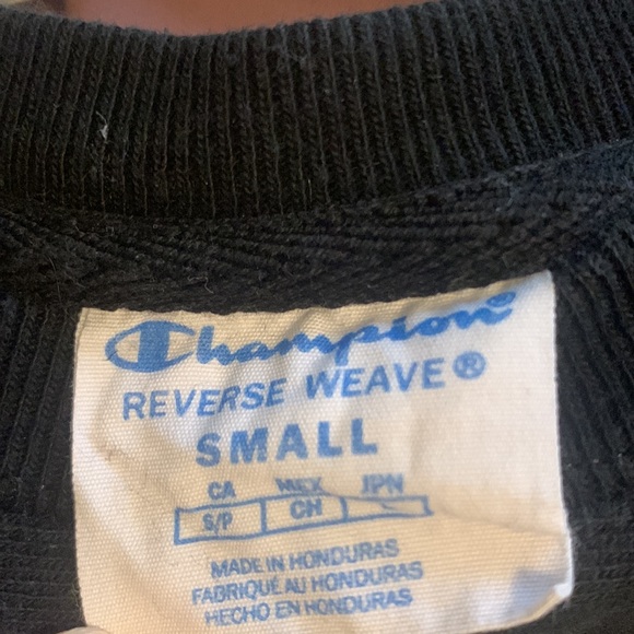 Black champion sweater - Picture 3 of 3